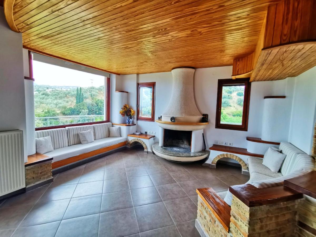 Four Seasons Relaxing Villa Ακράτα Εξωτερικό φωτογραφία